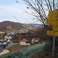 Abstieg von der Ruine nach Rabenstein