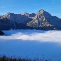 Aussicht rüber zum roten Stein