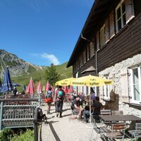 Terrasse der Landsberger Hütte