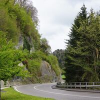 Weg vor Heitenried - Alpenpanorama-Route Etappe 6