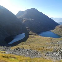 Blick nach Süden zum Angersee und Zwerfenbergsee