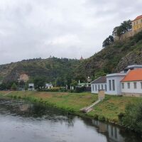 Staudamm und Motormuseum in Znaim