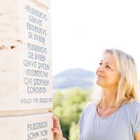 26. Stauferstele am Wäscherschloss