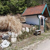 9.2 km Kapelle mit Bankerl am Pfaffenstegteich