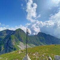 Auf dem Gipfel des Palantina, mit Blick auf den Cavallo und den Cimon dei Furlani