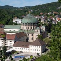 Blick vom Hohfelsen auf den Dom von St. Blasien
