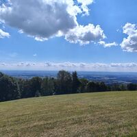 Aussicht vom Berggasthof Menauer ins Donautal