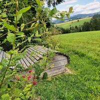 Meditationsliege in Waisenegg_Joglland-Waldheimat_Oststeiermark