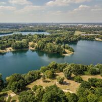 Blick auf Grüner See im Vordergrund und Silbersee im Hintergrund