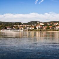 Emmersdorf mit Donau