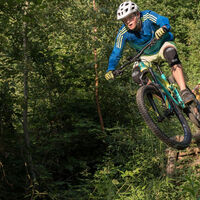 Strommasten-Downhill