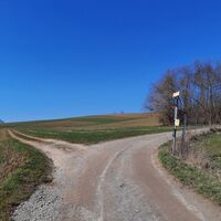 Hier links halten