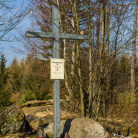Am Gipfel des Dunkelsteins