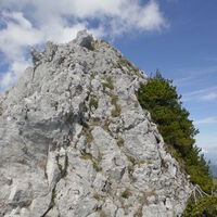 und weiter zur Pyramide