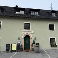 Unmittelbar danach erste Einkehrmöglichkeit in der Zivilisation, Gasthaus "Zum Hammer". Am Berichtstag war (noch?) nicht offen.