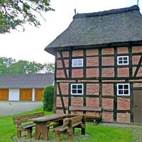 Honigspeicher in Bartelsdorf mit Rastplatz