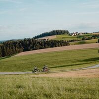 Radtour Radfahrerinnen Donauradweg