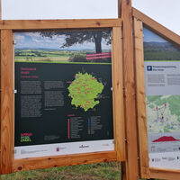 Portaltafel am Fabelweg "Kin Orem"