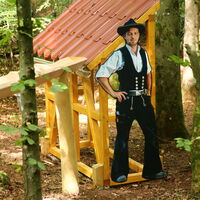 Waldkugelbahn mit Handwerker-Lehrstation