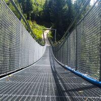 Hacker-Pschorr- Brücke (50 Meter neben der Tannenhütte)