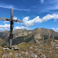 Zinkenkogel Gipfel mit Bösensteine