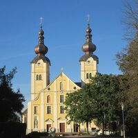 Basilika im Sommer