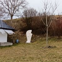 Eingang zu einem "Skulpturenpark"