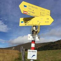 Wegweiser Peterer Sattel