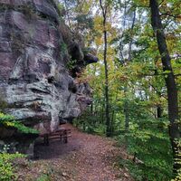Kanzelfelsen mit Sitzgruppe
