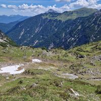 Rückblick von weiter oben auf die Tümpel