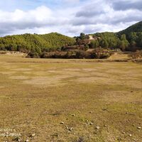 Mas Roviralta al fons