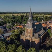 Blick auf die Stifts- und Wallfahrtskirche St. Peter und Paul in Kranenburg