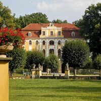 Schloss und Schlosspark Neschwitz