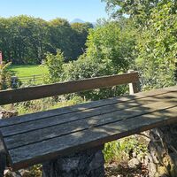 Gipfelbankerl mit Blick auf Öscher
