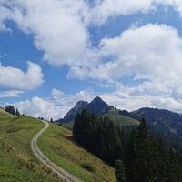 Ausblick in Richtung Tegernseer-Hütte zwischen Roß- und Buchsstein