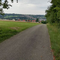 Blick hinunter ins Leintal nach Heuchlingen