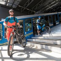 Einfacher Veloverlad in der Bergbahn