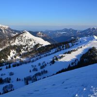 Blick vom Slatnik über Lajnar und Dravh, die nächsten beiden Stationen auf unserem Weg