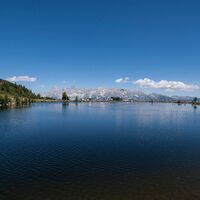 Blick über den Reiteralmsee zur Bergstation Preunegg Jet