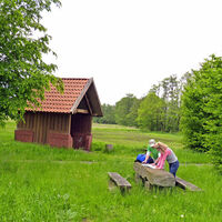 Der Rastplatz Veerse mit Unterstand am Hohe-Heide-Radweg