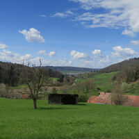 Oberhalb Küßnach