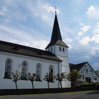 Evangelische Kirche und Burg Honrath