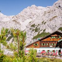 Pfeishuette - Karwendel Hoehenweg Etappe 3 &amp; 4
