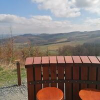 Waldtheke mit Aussicht am BierbrauWunderweg Grevenstein