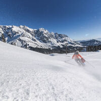 Abfahrt auf der Piste Kings Cab