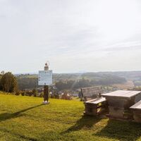 Rastplätze entlang des Weges