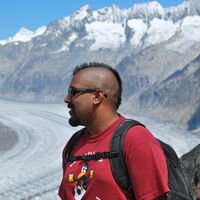 Panoramaweg über den Aletschgletscher.