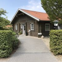 Der Golfclub am Meer, Clubhaus Eingang