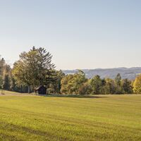 Häuschen zwischen Hallauerberg und Wilchingerberg