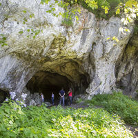 Hohlenstein-Höhlenmassiv im Lonetal